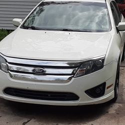 2010 Ford Fusion Good To Get You From Point A To Point B  2350 Or Best  Good On Gas