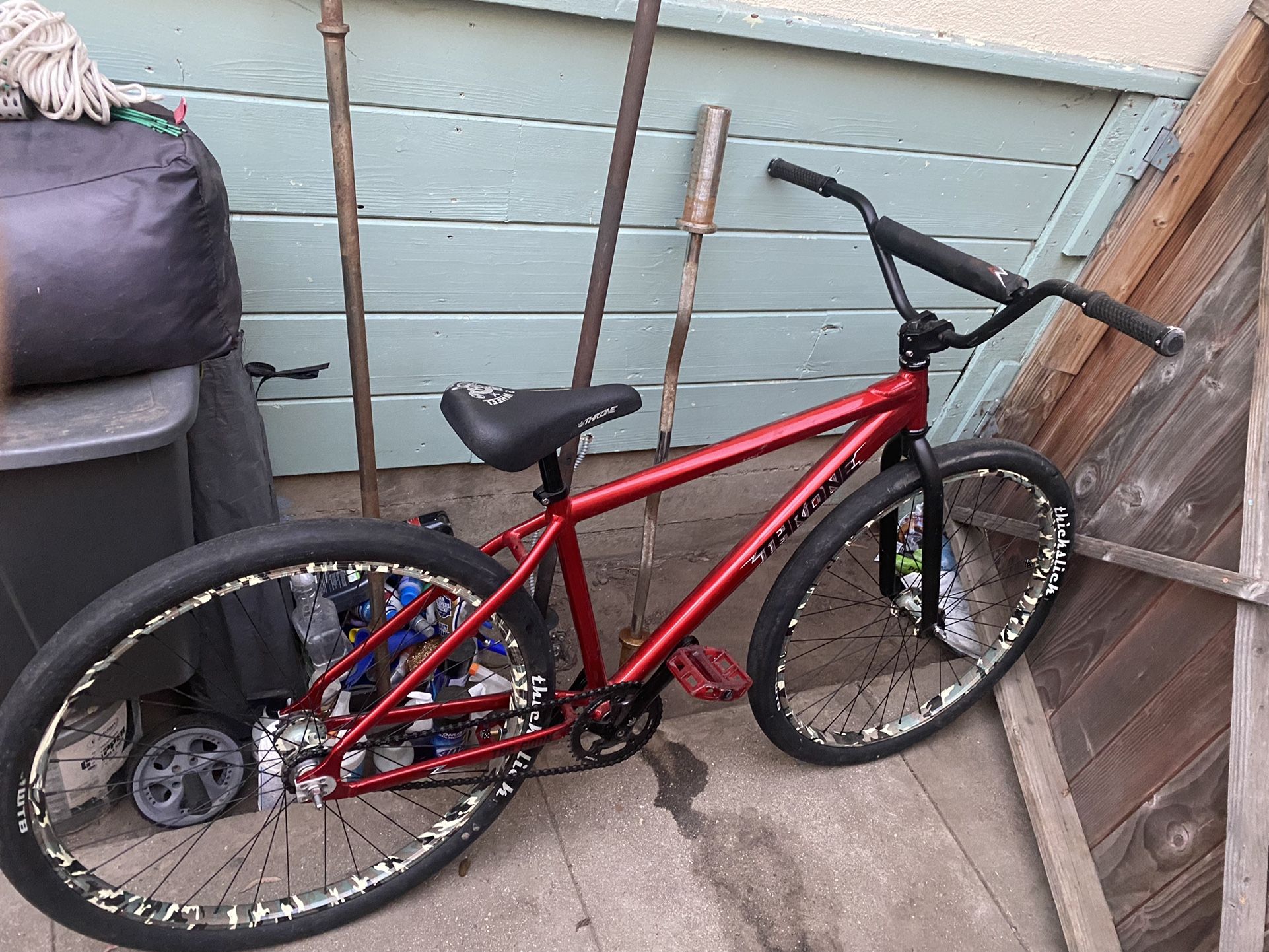 Throne Goon FGFS Fixie Fixed Gear 29er