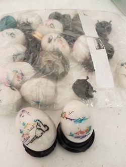 Vintage Ceramic Egg Decoration Hand painted Asian Art