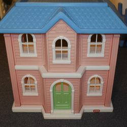 Vintage Little Tikes Dollhouse 