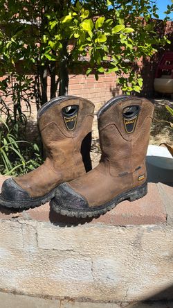 Ariat boots size 10 EE