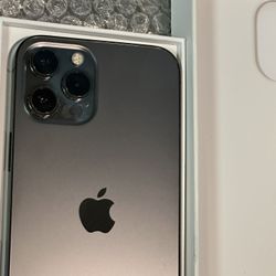 iPhone 12 PRO MAX UNLOCKED 