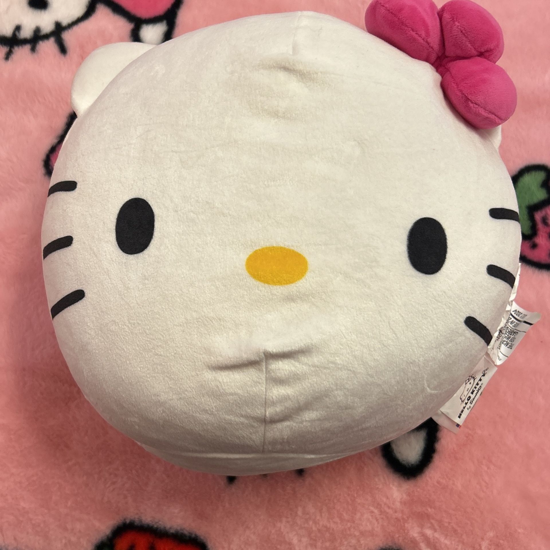 Hello kitty pillow