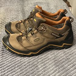 Keen Dry , Water proof, All Waether, All Terrain leather Hiking-Climbing Shoes