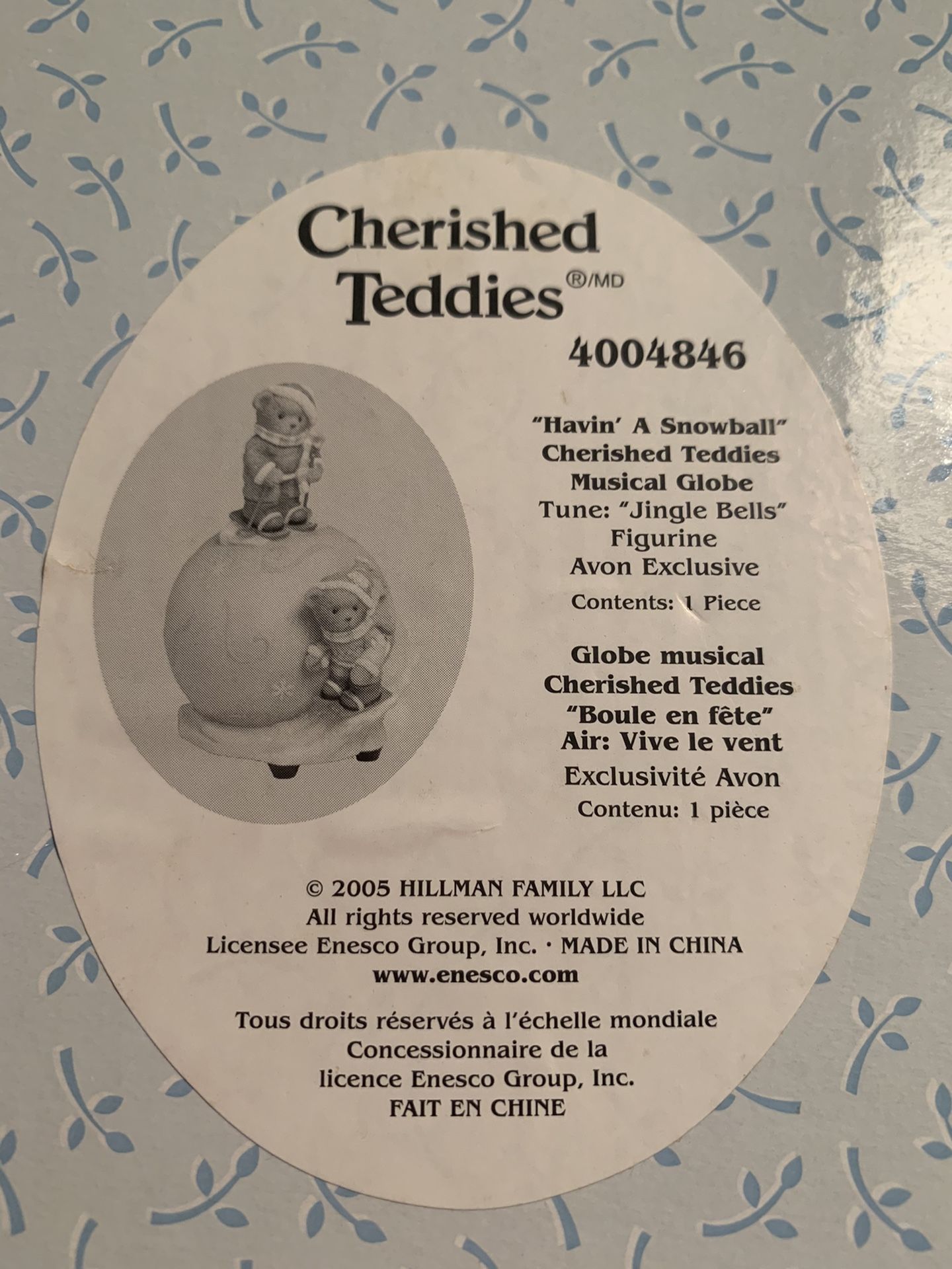 2005 Cherished Teddies (havin a snowball) Musical Globe
