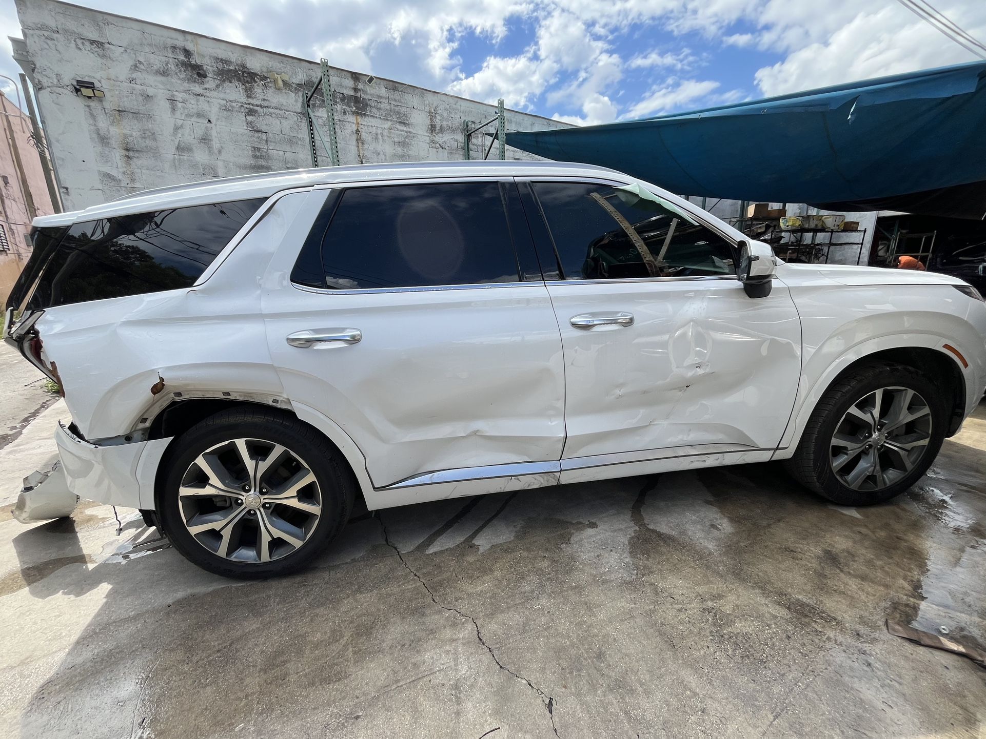 OEM Part HYUNDAI PALISADE FOR PARTS