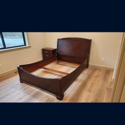 Queen Bed
