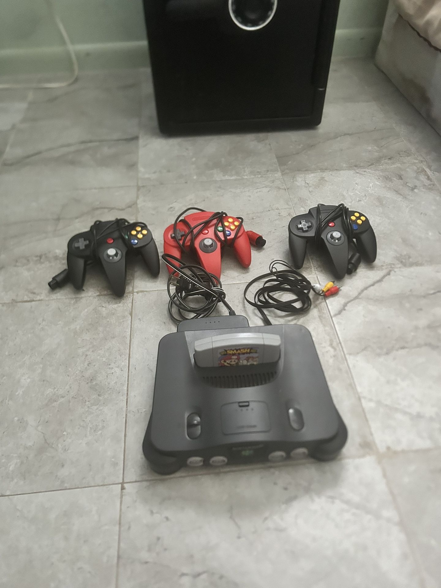 Nintendo 64 With Super Smash Bros And Controller
