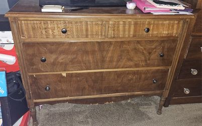Wood Dresser