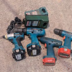 Makita Drills N Drivers Needs Batteries 