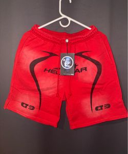 Red Hellstar shorts size L