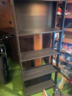 Shelve