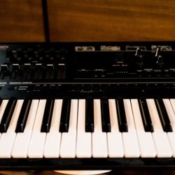 Korg Opsix 37-Key Altered FM Synthesizer  (Barely used)