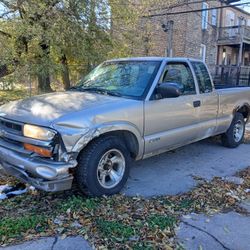 1999 Chevrolet S-10