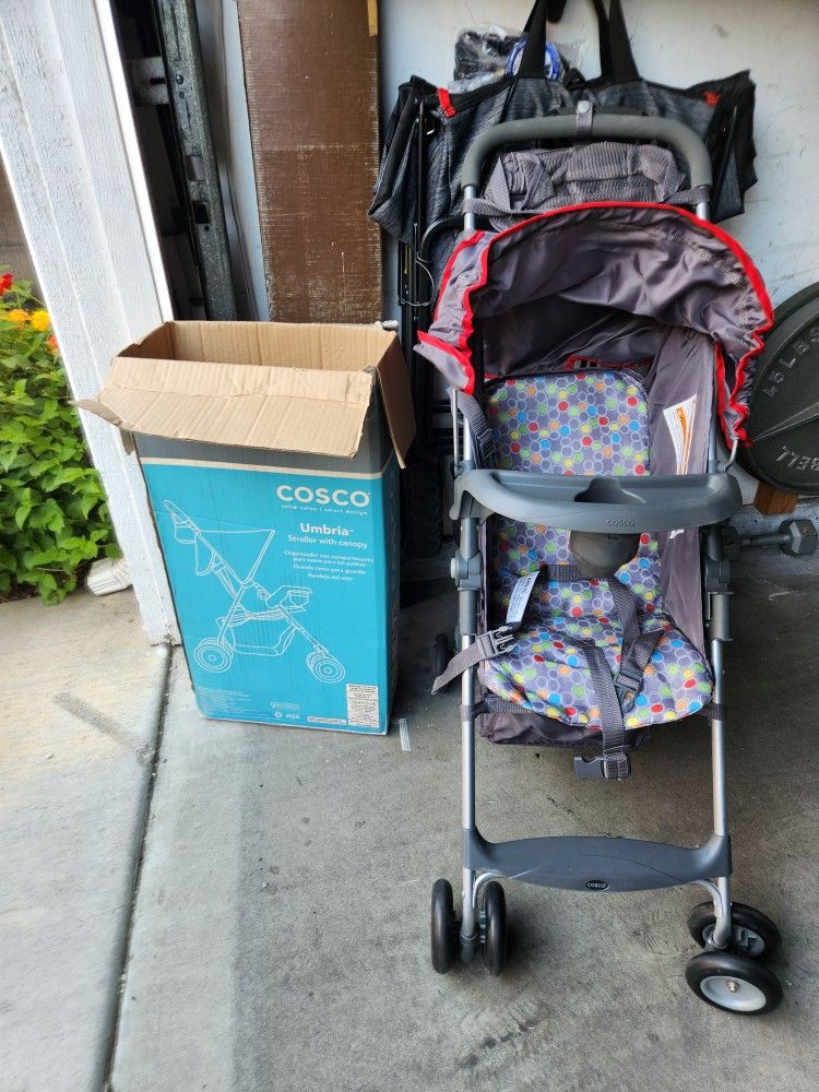 Stroller With Canopy Cosco