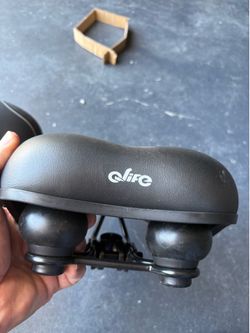 Bicycle seat
