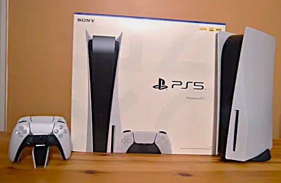 PlayStation 5 Console Controller Bundle