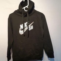 Travis Scott Cactus Jack For Nike SB Hoodie NWOT size small selling for only $25