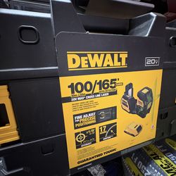 Dewalt new Kit laser 20v , battery and charger