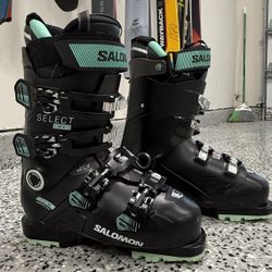 2025 Woman’s Salomon Select 80 Ski Boot 24 / 24.5