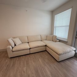 New in Box Cream Cloud Sectional Need Gone Asap! $10DOWN