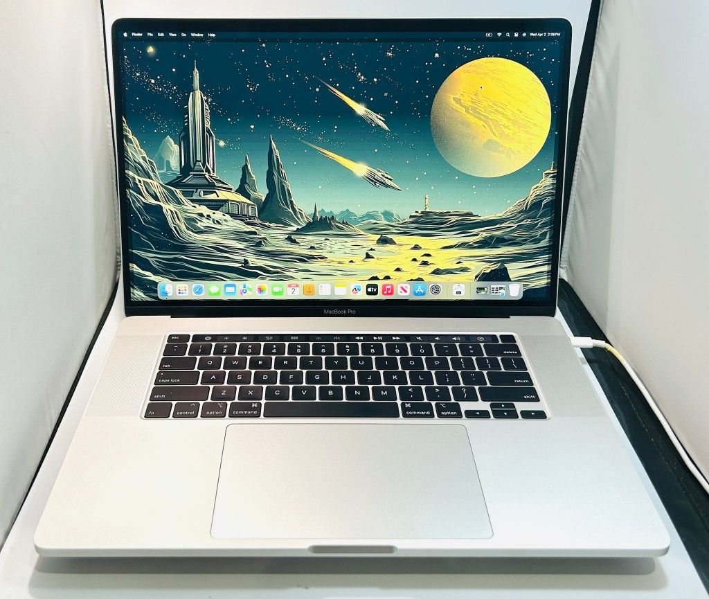 Apple MacBook Pro 16” 2019 8-CORE i9 16GB 1TB Radeon Pro 5500M Graphics