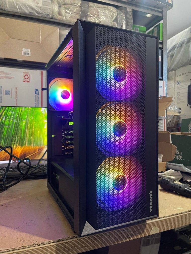 EntertyLevel Gaming PC ▪︎ i7-7700 ▪︎ 3.6GHz ▪︎ GTX-1080Ti-11Gb ▪︎ 32Gb ▪︎ SSD + HDD ▪︎ 11Pro ▪︎