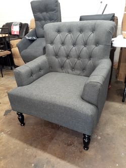 New accent chair see pictures for dimensions