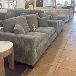 Sofa & loveseat 3 Colors 