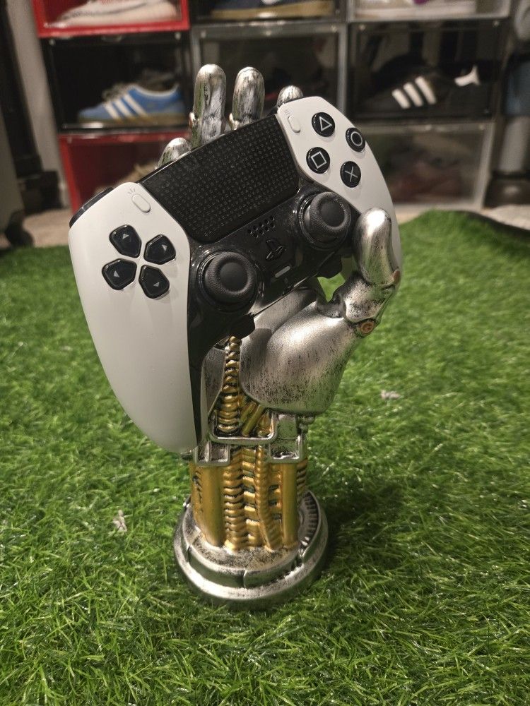 Robot Hand Game Controller Display Stand Holder For PlayStation PS5 Xbox