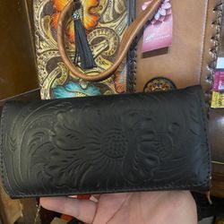 Genuine leather Artesian wallet 