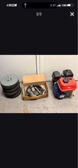 Small Gas Engine with Parts and Discs