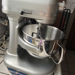 Kitchen aid lift 6 quart pro design