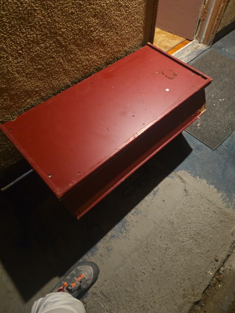 chicken coop disassembled