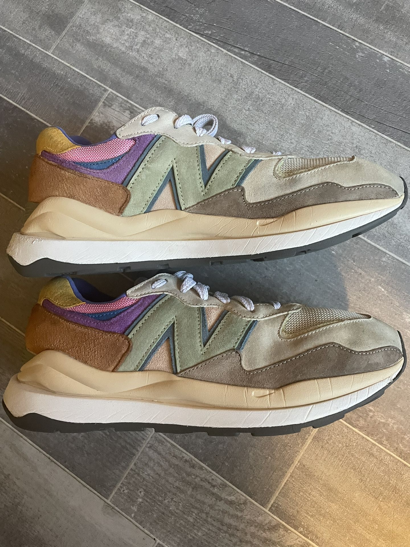 New Balance 57/40 M5740SSP Taupe Vibrant Apricot Running Sneakers Size 10.5