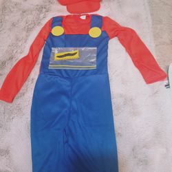 Halloween Costume (Super Mario)