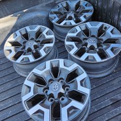 Toyota Tacoma 16" Wheels 