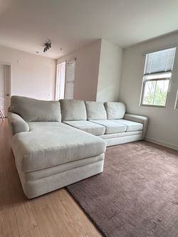 Sectional Sofa w/ Left Arm Facing Chaise