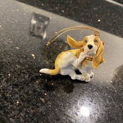 Exquisite Realistic Dog Ornament 2.5”x2.5”