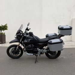 Moto Guzzi V85 TT