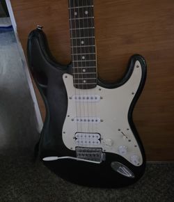 Guitar Fender Square