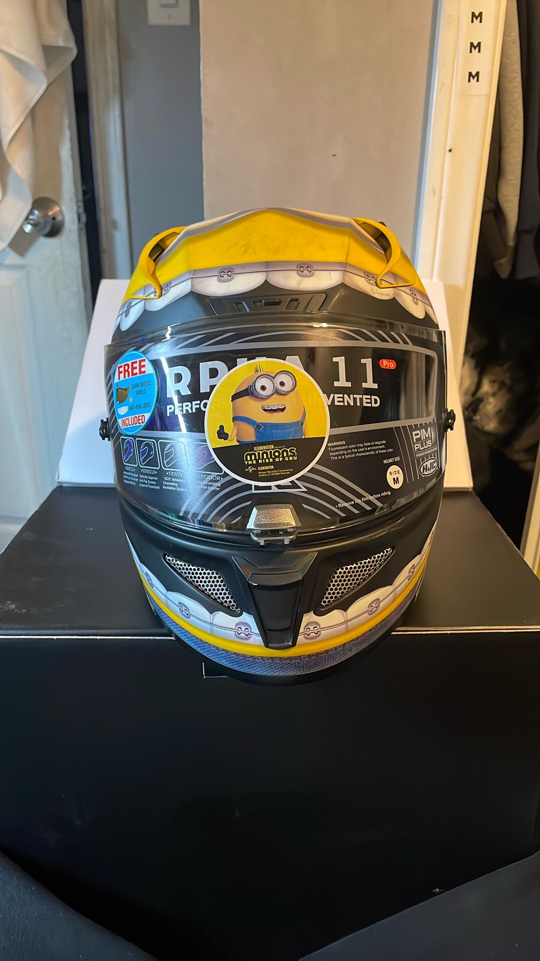RPHA 11 Pro Minion Helmet