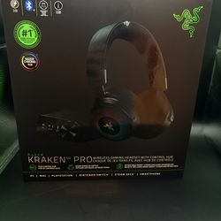 Razer Kraken V4 Pro – Premium Wireless Gaming Headset for PS5 / PC / Nintendo  (Sealed Brand New)