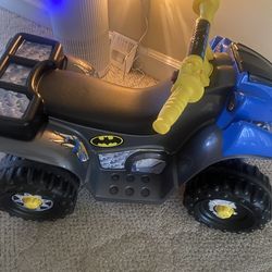 BATMAN MOTORIZED CAR