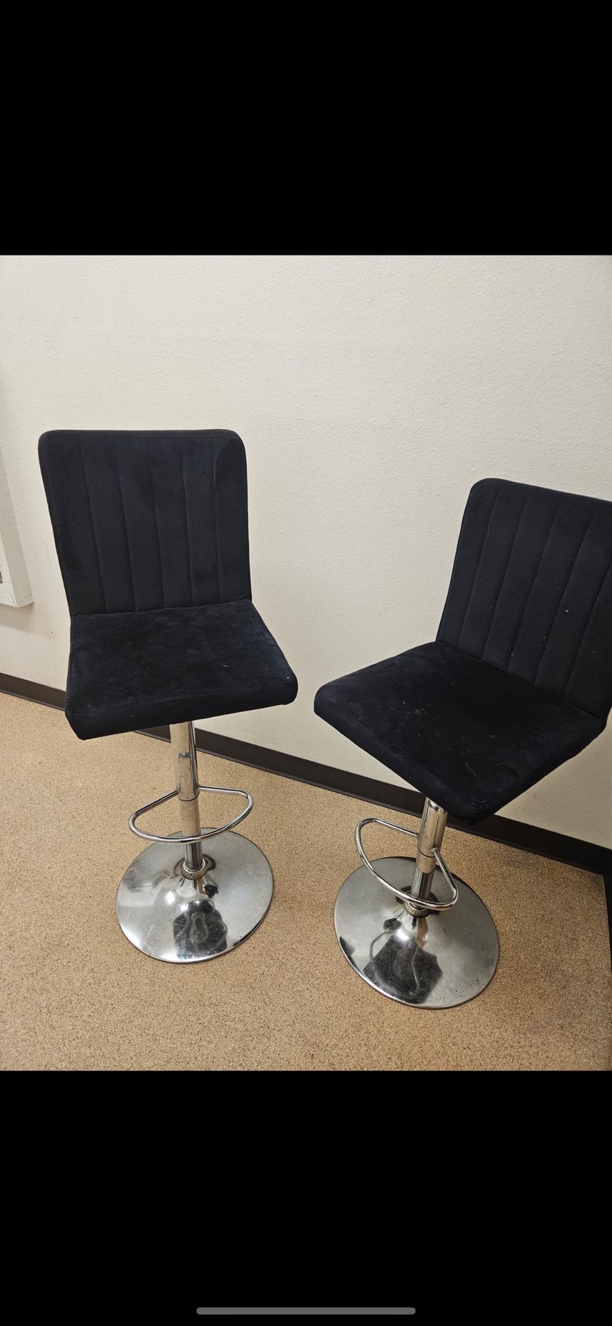 bars stool  like new