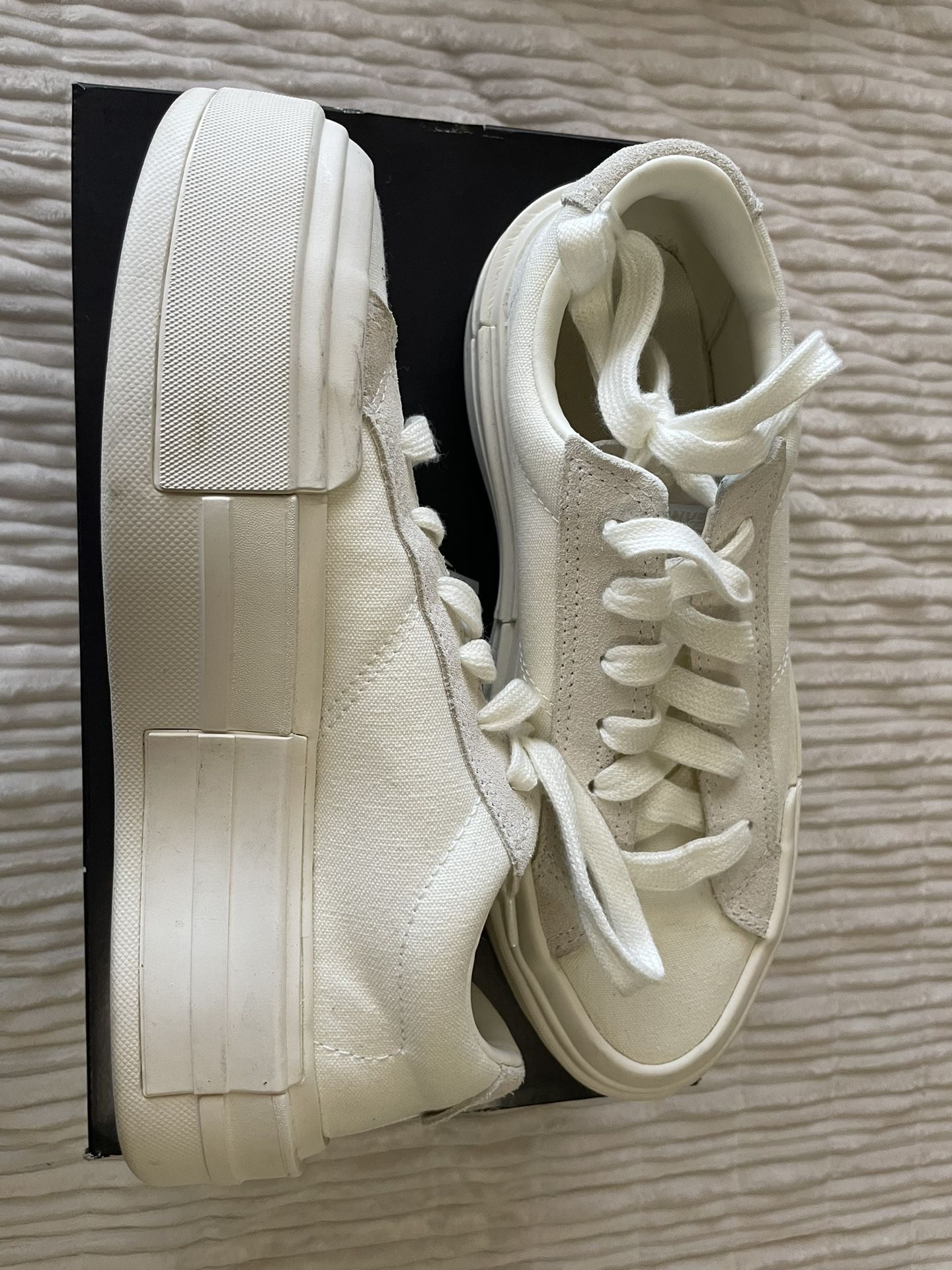 Womens Converse Cruise Sneaker