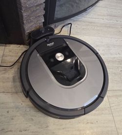 iRobot Roomba 960