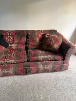 Southwestern Pattern Fabric Sofa or BE (must pick up + move SANTA MONICA)