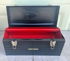 Craftsman Metal Toolbox with Tray - Barely Used, Great Shape - North Glendale