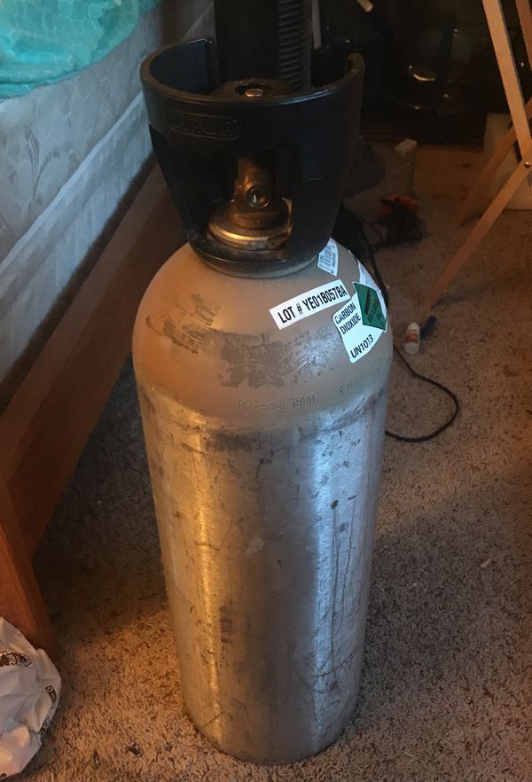 20 pound co2 tank for Sale in Pomona, CA OfferUp